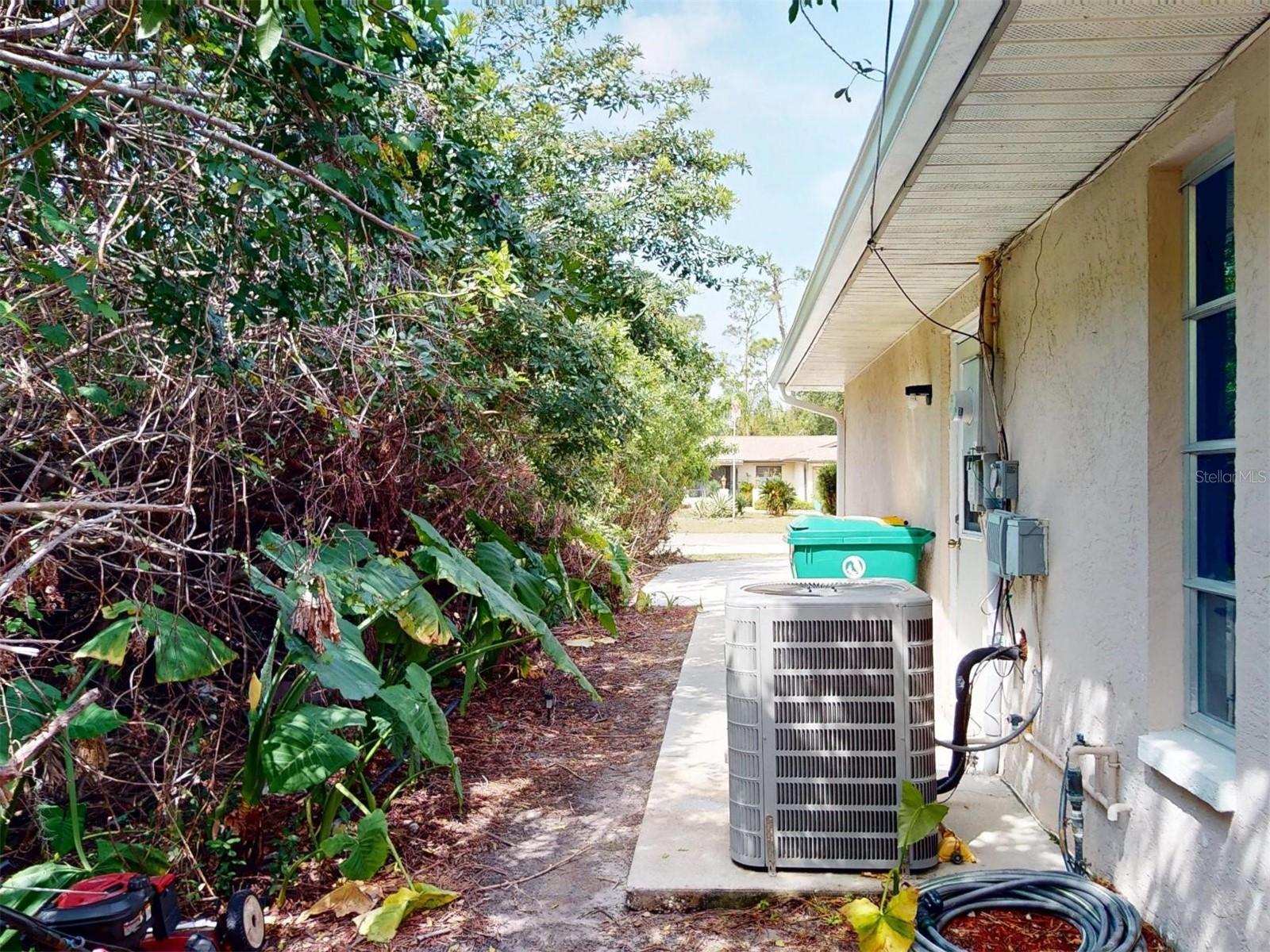 1314 BEACON DR, PORT CHARLOTTE, FL, 33952