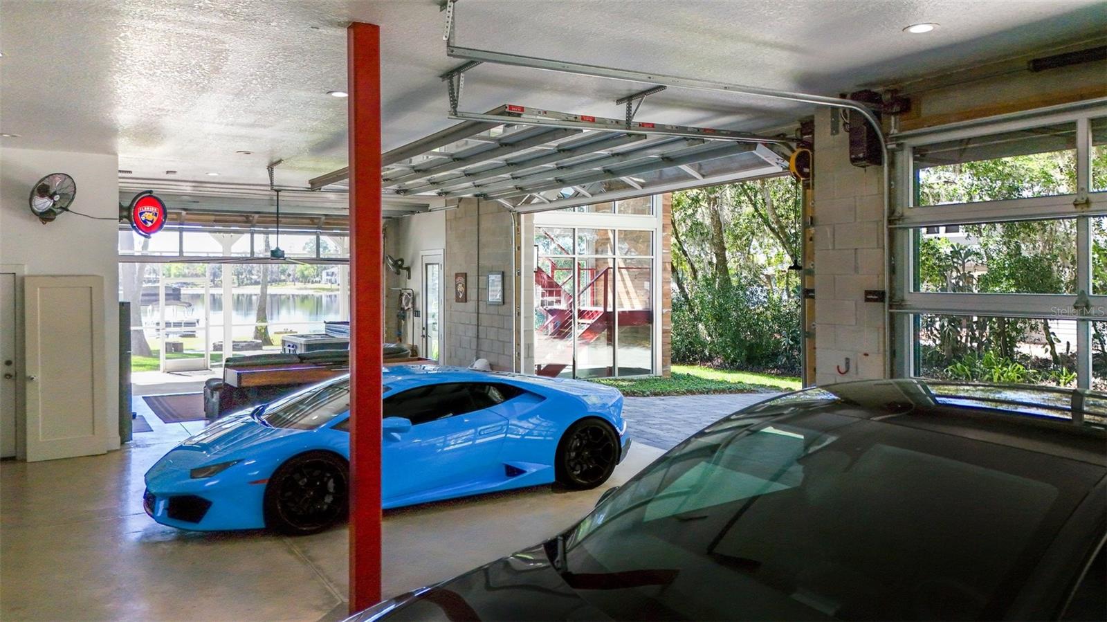5824 N DEAN RD, ORLANDO, FL, 32817
