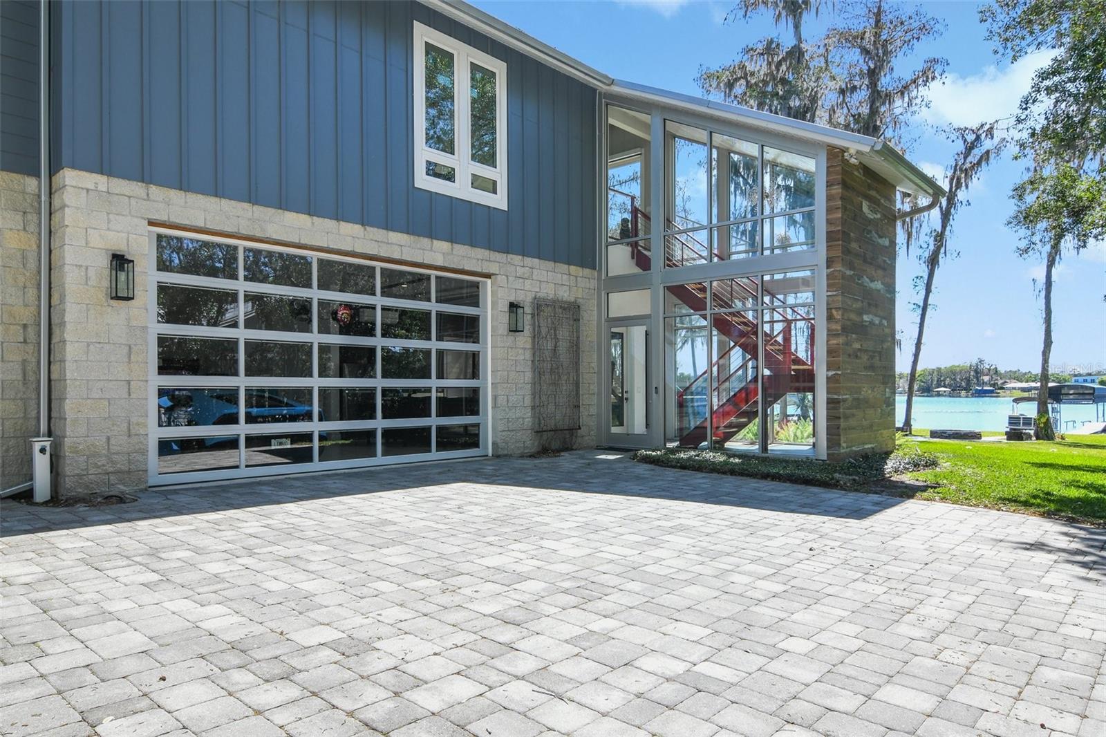 5824 N DEAN RD, ORLANDO, FL, 32817