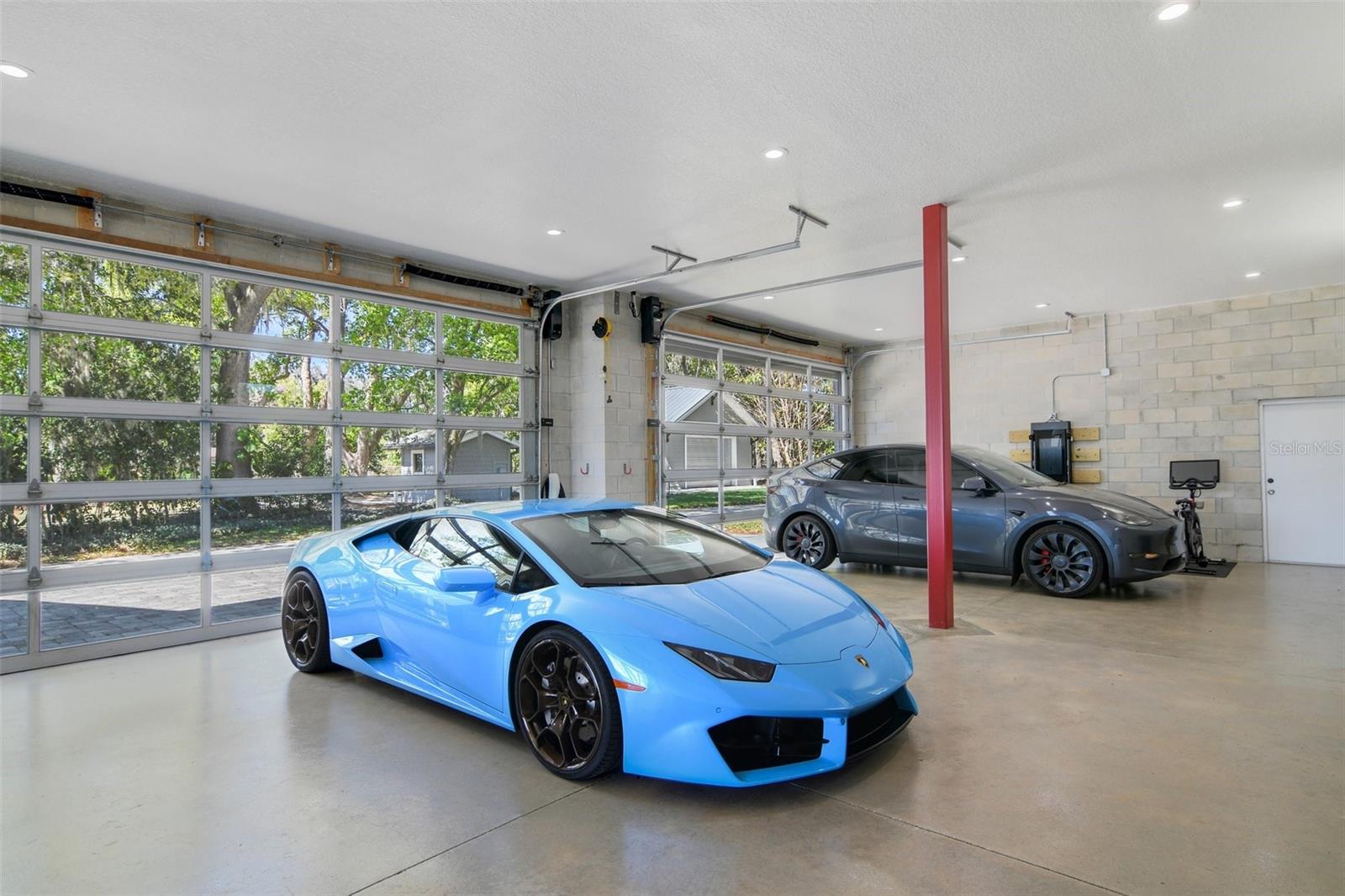5824 N DEAN RD, ORLANDO, FL, 32817