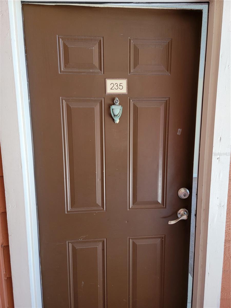 10200 GANDY BLVD N #235, ST PETERSBURG, FL, 33702