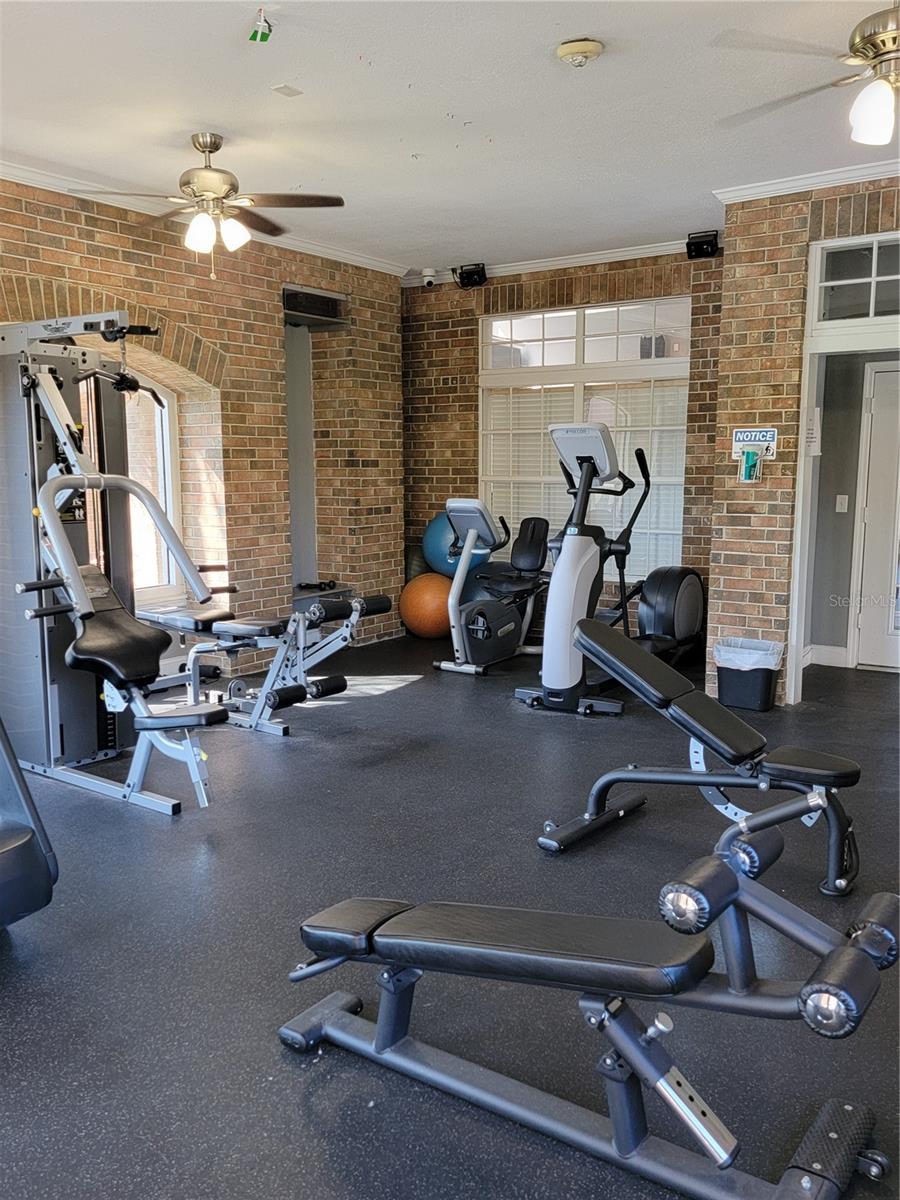 10200 GANDY BLVD N #235, ST PETERSBURG, FL, 33702