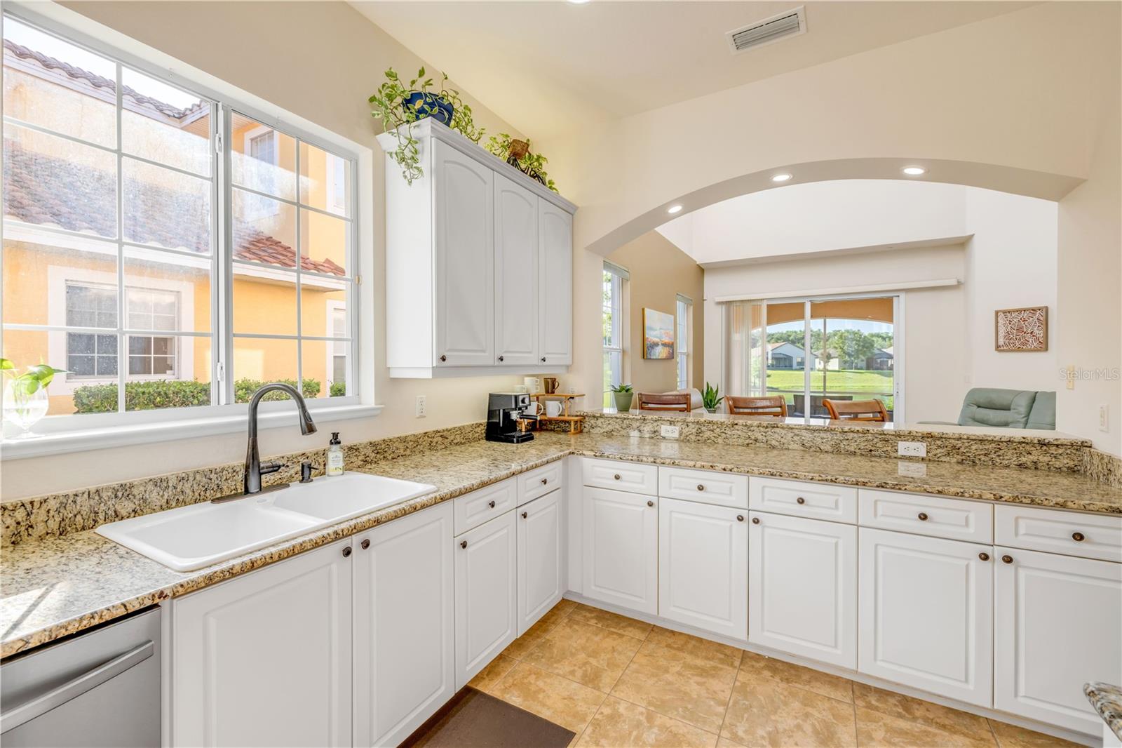 3145 CONNEMARA DR, ORMOND BEACH, FL, 32174