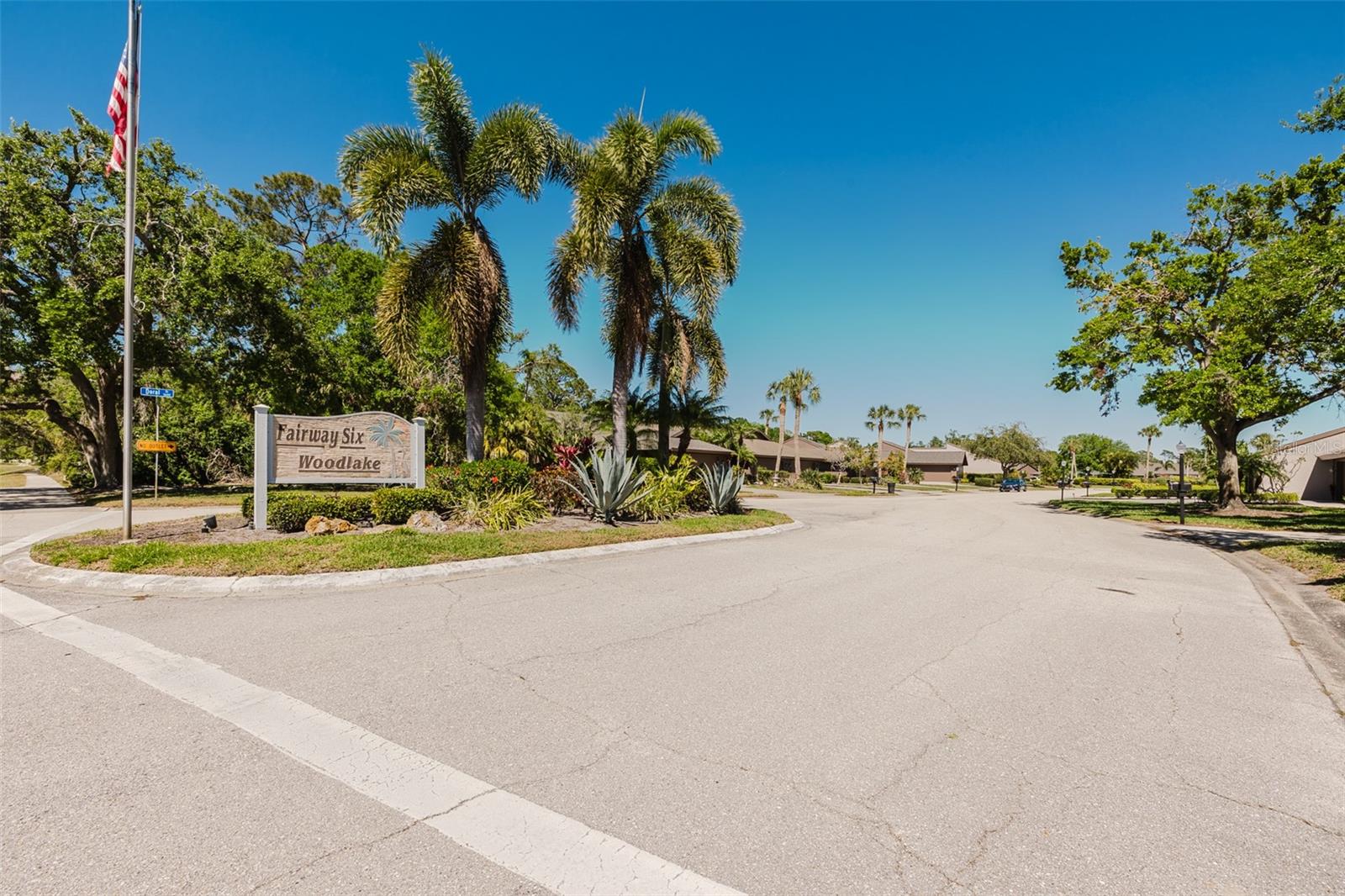 5604 DORAL DR, SARASOTA, FL, 34243