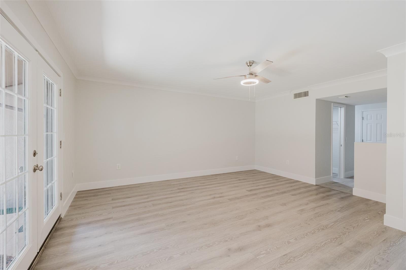5604 DORAL DR, SARASOTA, FL, 34243