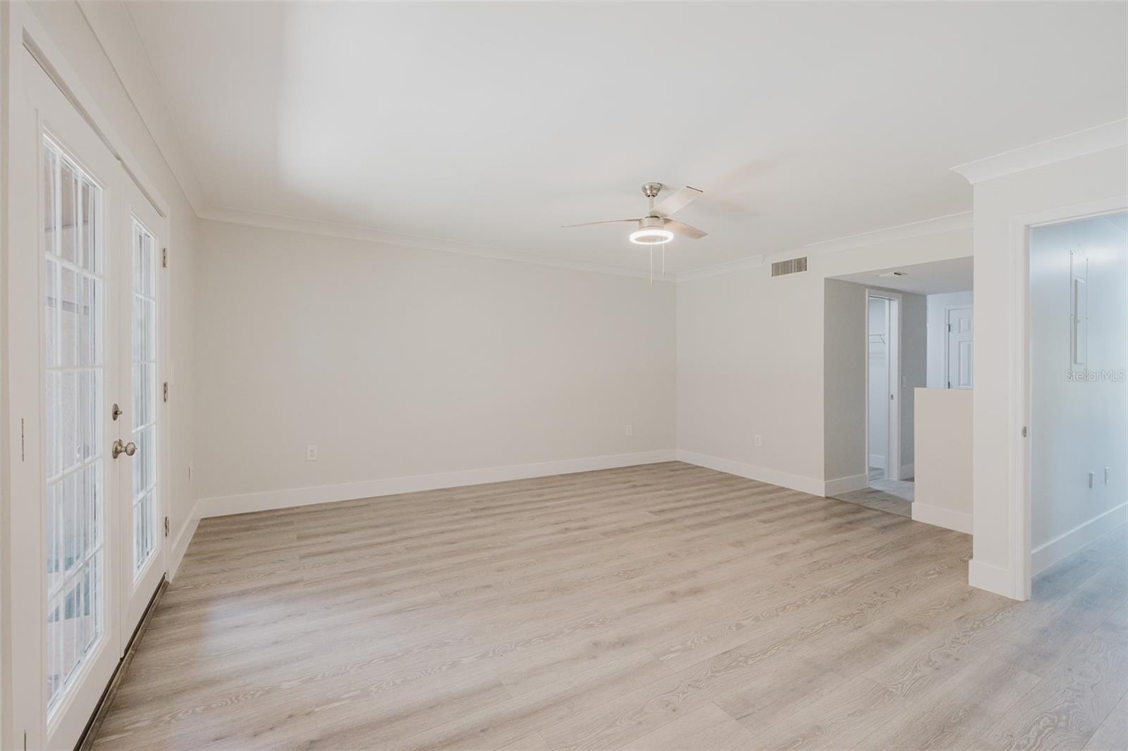 5604 DORAL DR, SARASOTA, FL, 34243
