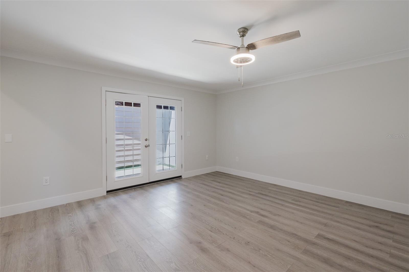 5604 DORAL DR, SARASOTA, FL, 34243