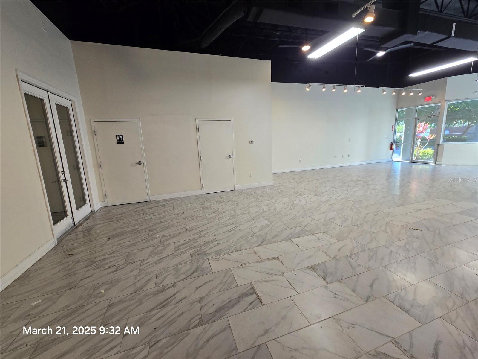 7901 KINGSPOINTE PKWY #23, ORLANDO, FL, 32819
