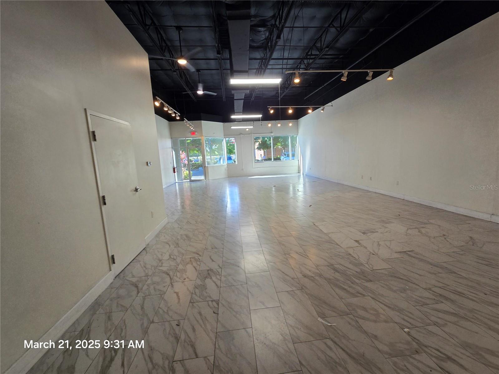 7901 KINGSPOINTE PKWY #23, ORLANDO, FL, 32819