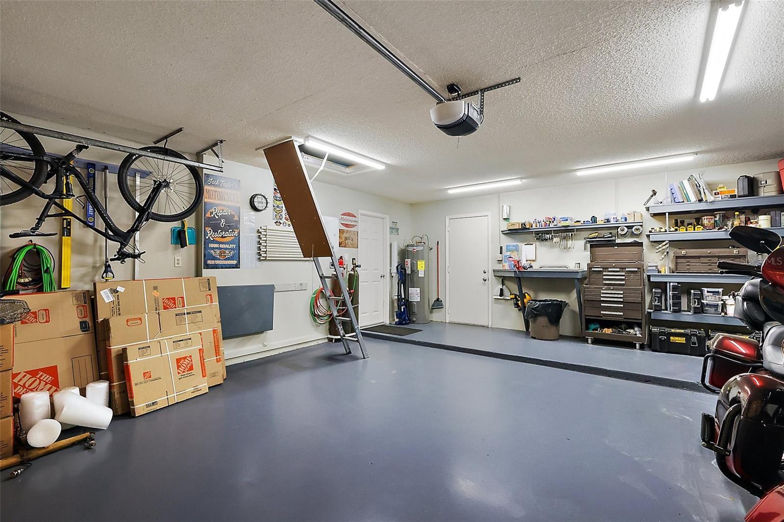 3860 BRANCH AVE, MOUNT DORA, FL, 32757