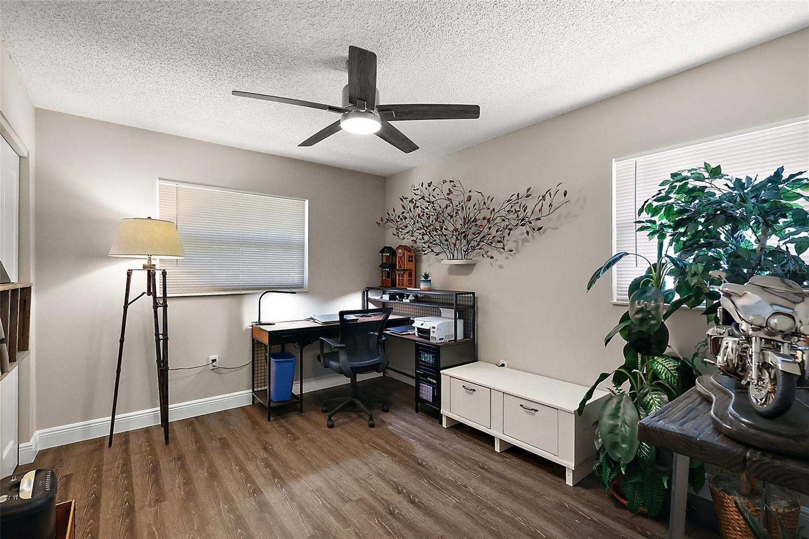 3860 BRANCH AVE, MOUNT DORA, FL, 32757