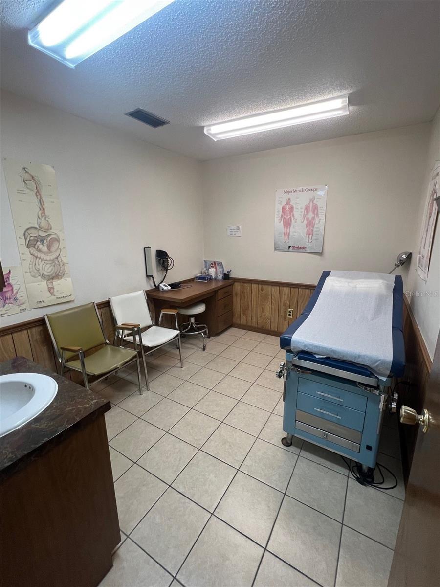 205 N PLANT AVE, PLANT CITY, FL, 33563