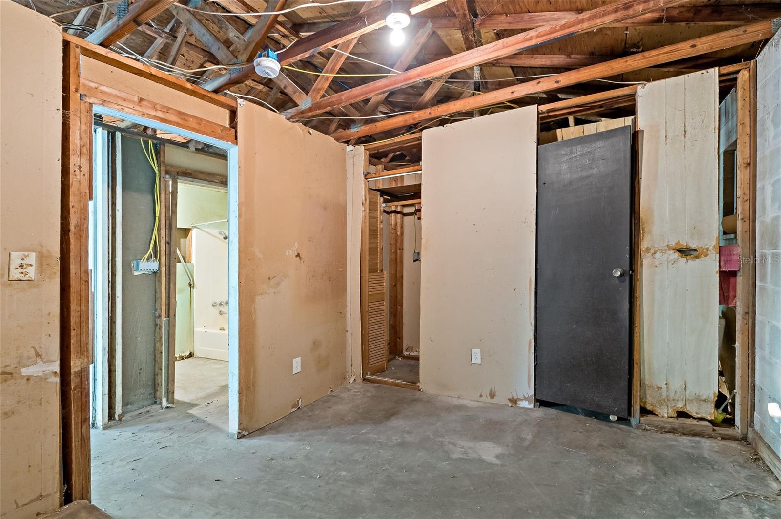 11423 ENNIS SHEARD RD, SEFFNER, FL, 33584