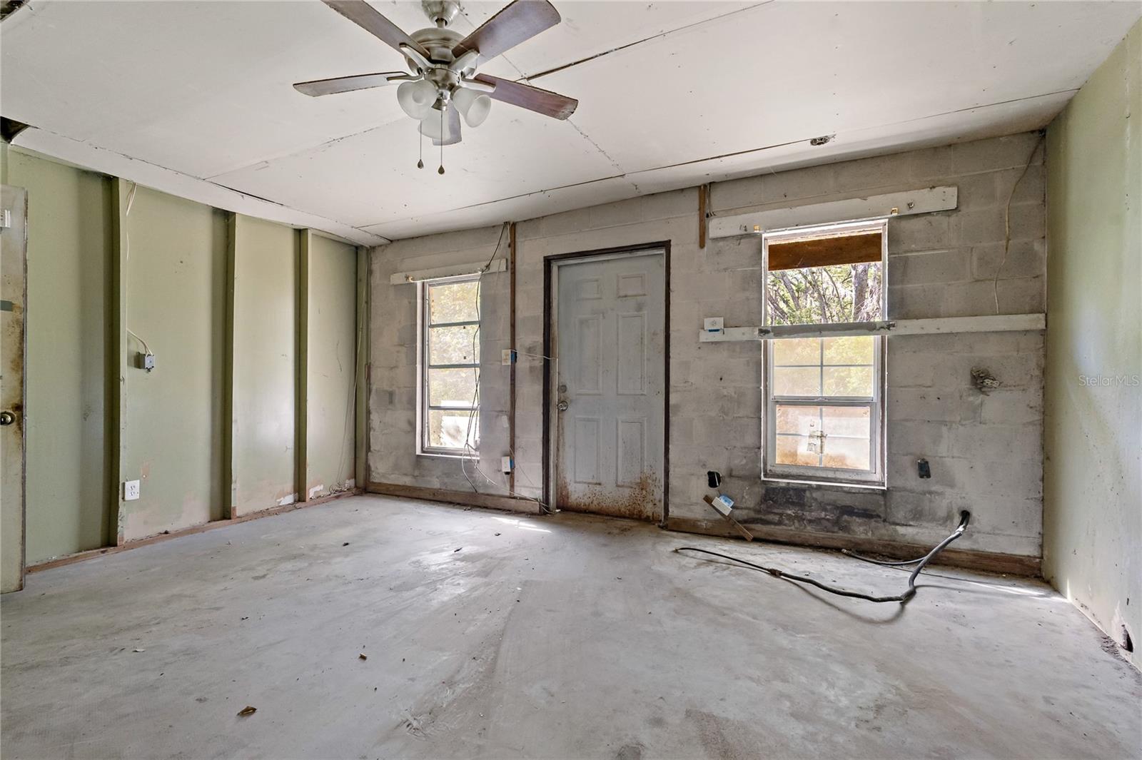 11423 ENNIS SHEARD RD, SEFFNER, FL, 33584