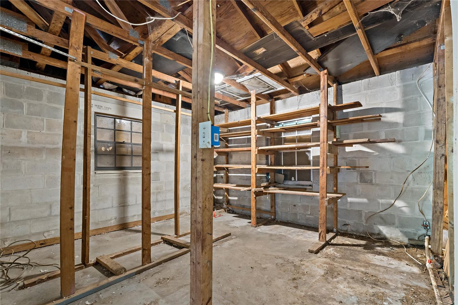 11423 ENNIS SHEARD RD, SEFFNER, FL, 33584
