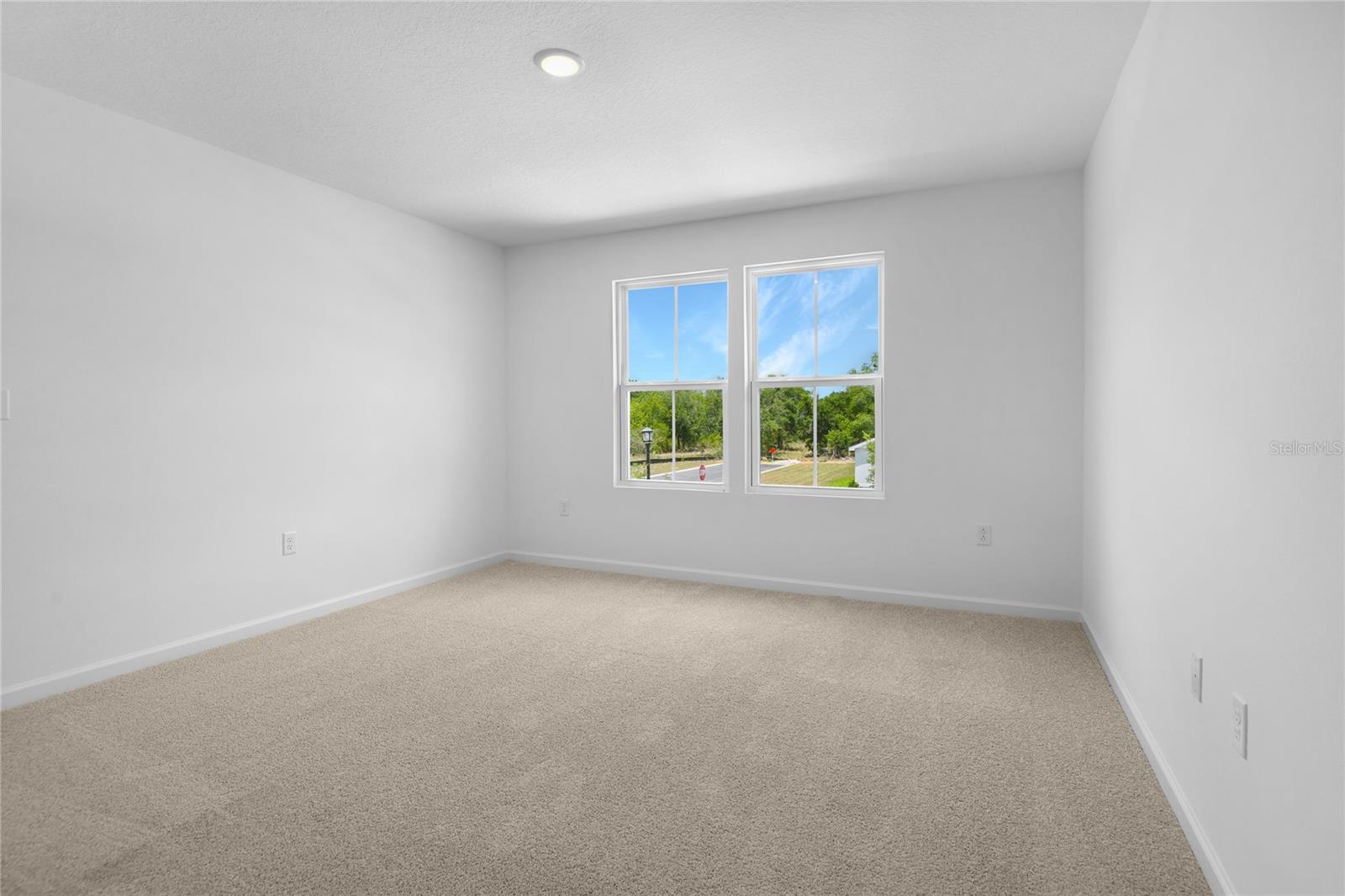 1138 OLIVINE AVE, DUNDEE, FL, 33838