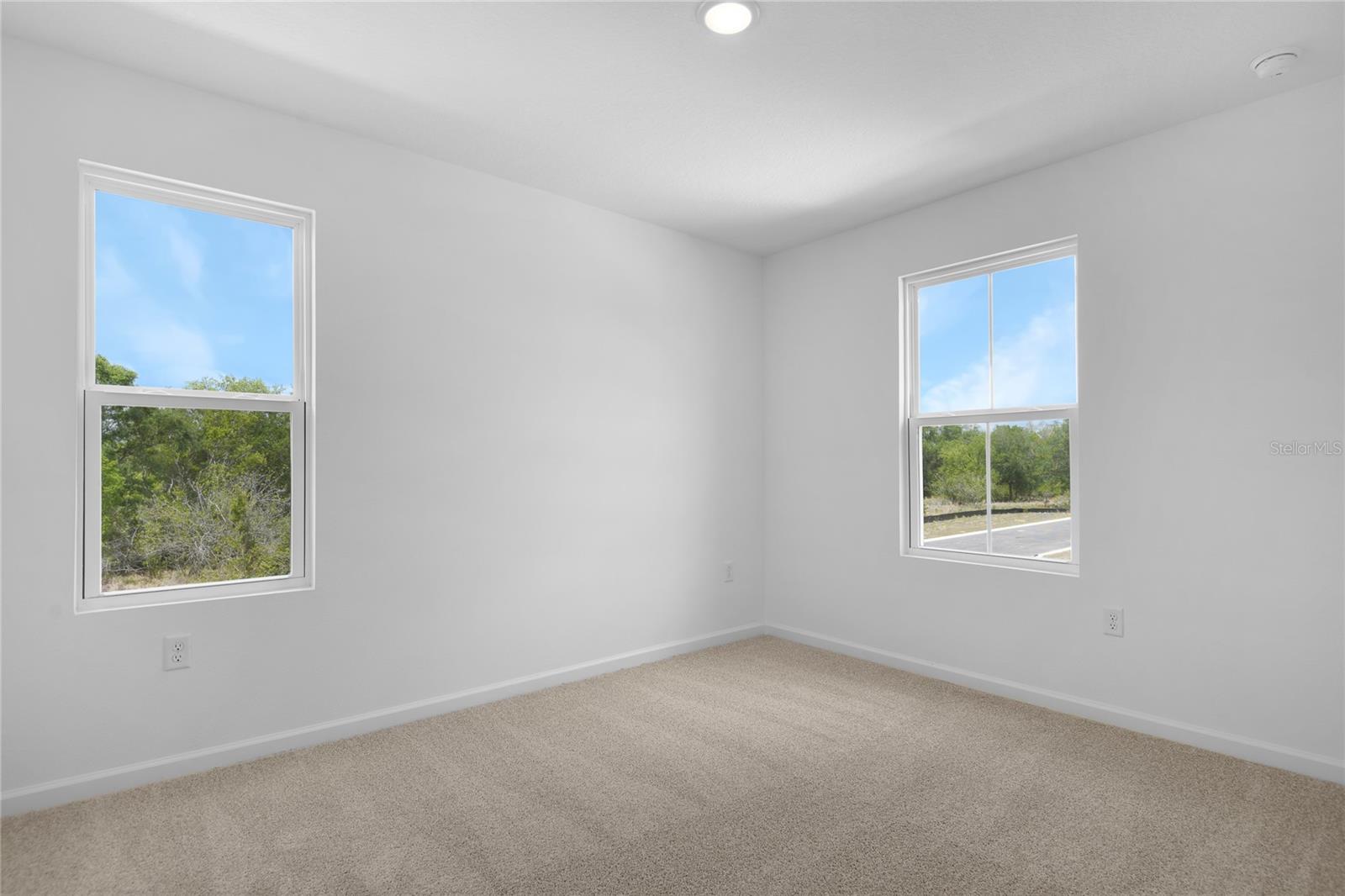 1138 OLIVINE AVE, DUNDEE, FL, 33838