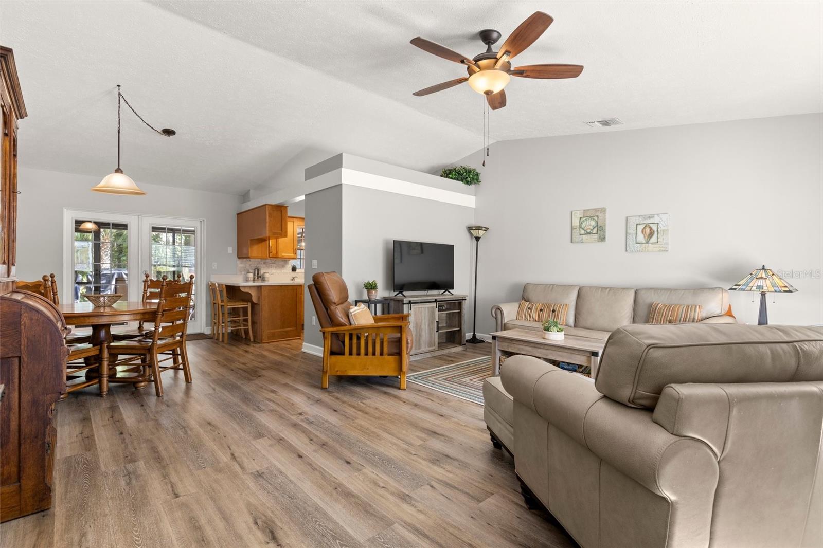 14 CYPRESS DR, PALM HARBOR, FL, 34684