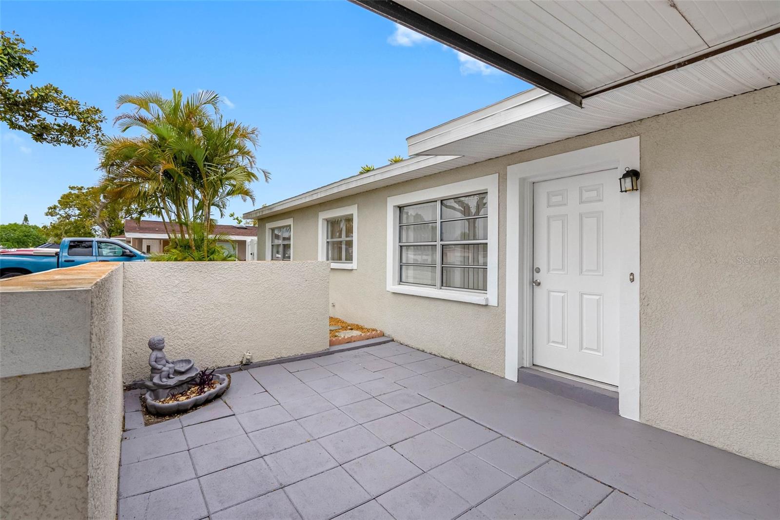 5103 TOWN N COUNTRY BLVD, TAMPA, FL, 33615