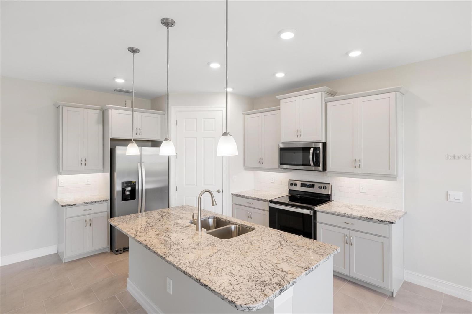 9054 CALUMET BLVD, PORT CHARLOTTE, FL, 33981