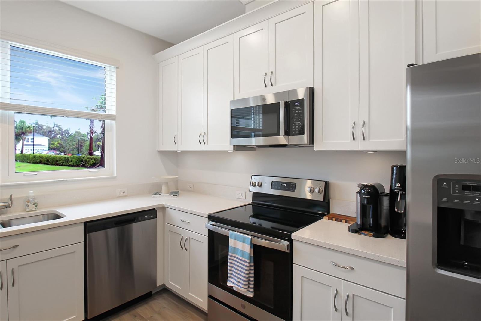 4071 VIA SIENNA CIR, SARASOTA, FL, 34243