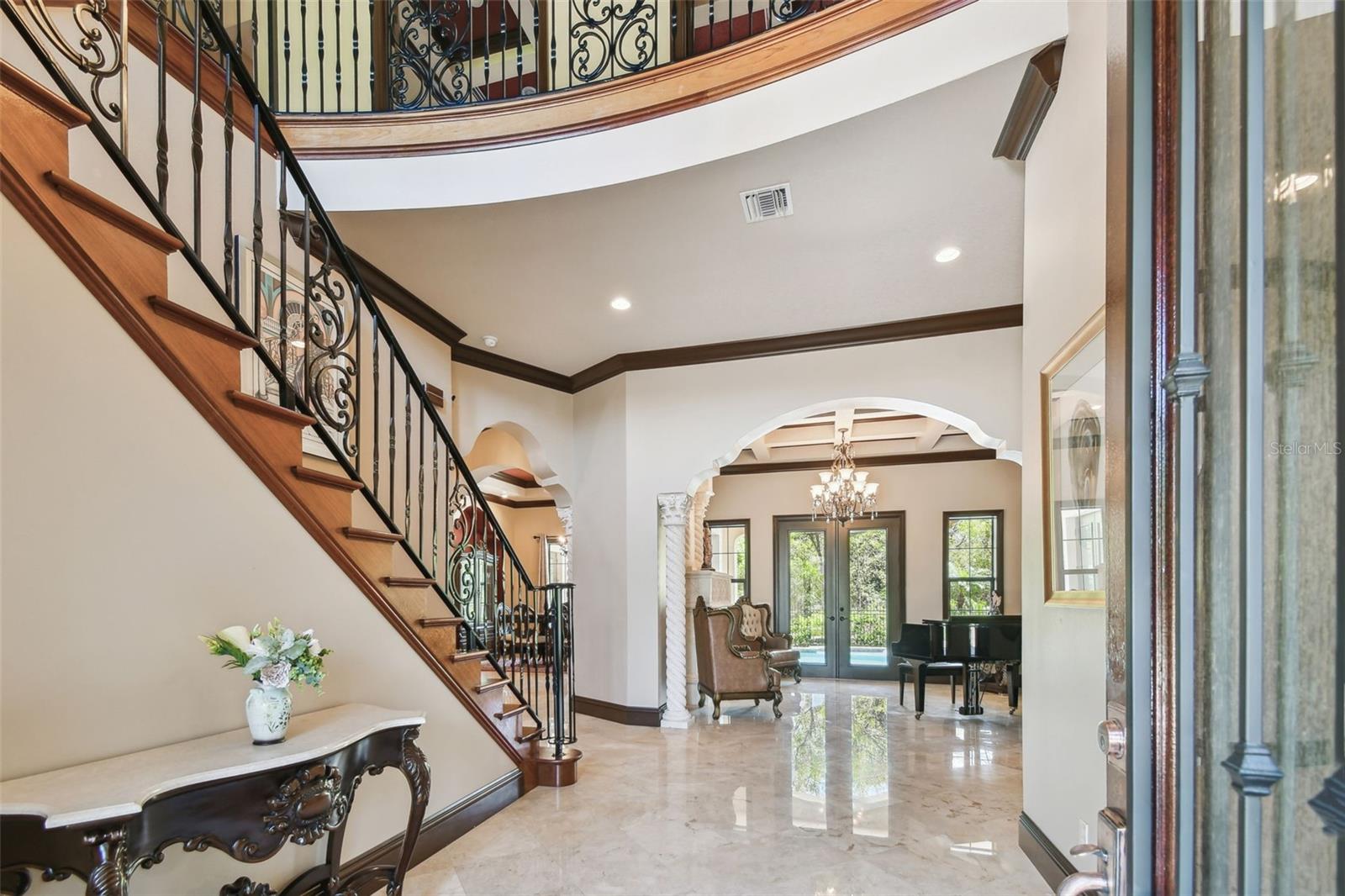 TB8364392 Property Photo