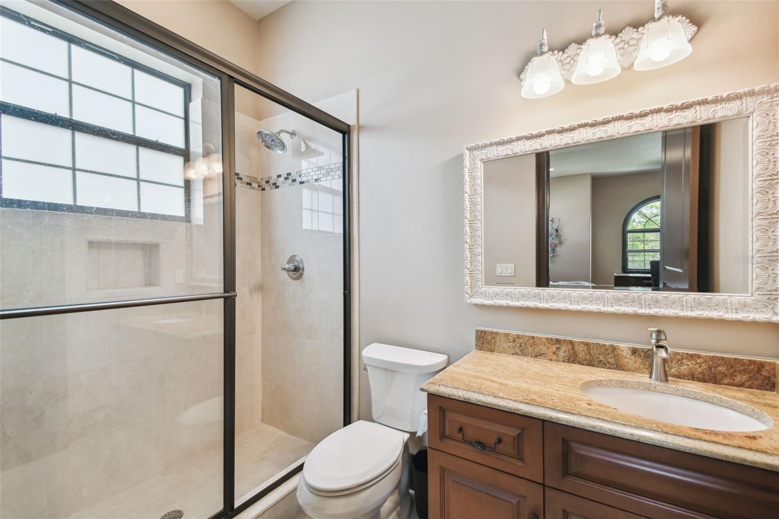 TB8364392 Property Photo