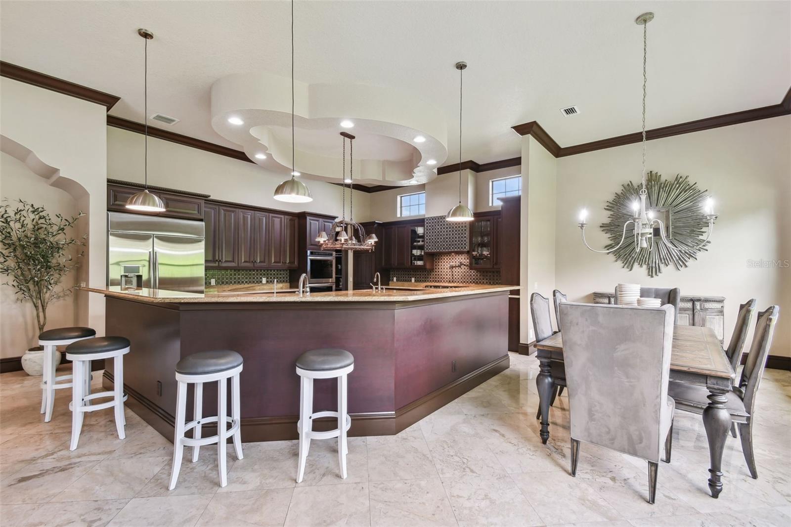 TB8364392 Property Photo