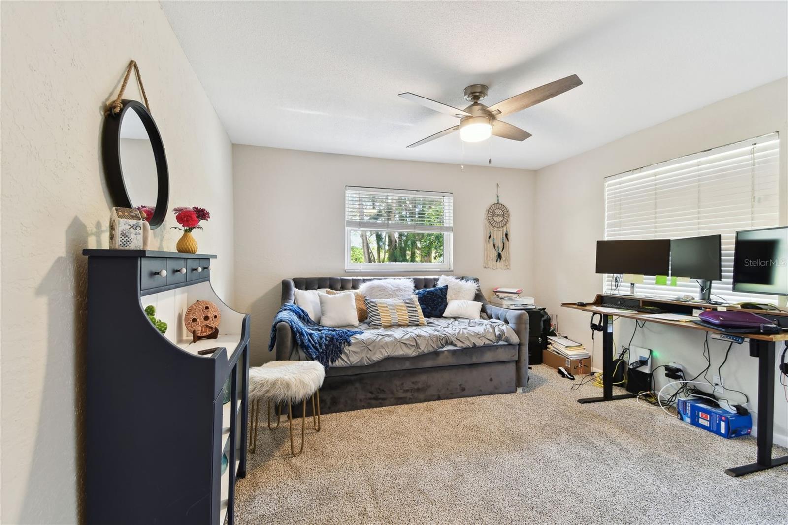 1887 OAK FOREST DR E, CLEARWATER, FL, 33759