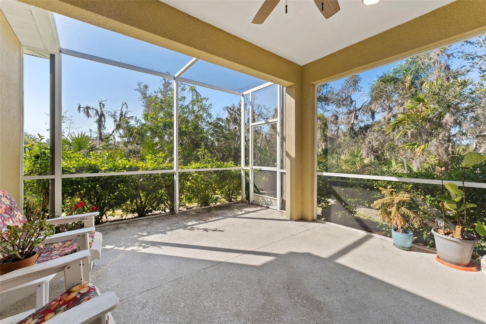 2420 NOTTINGHAM GREENS DR #82, SUN CITY CENTER, FL, 33573