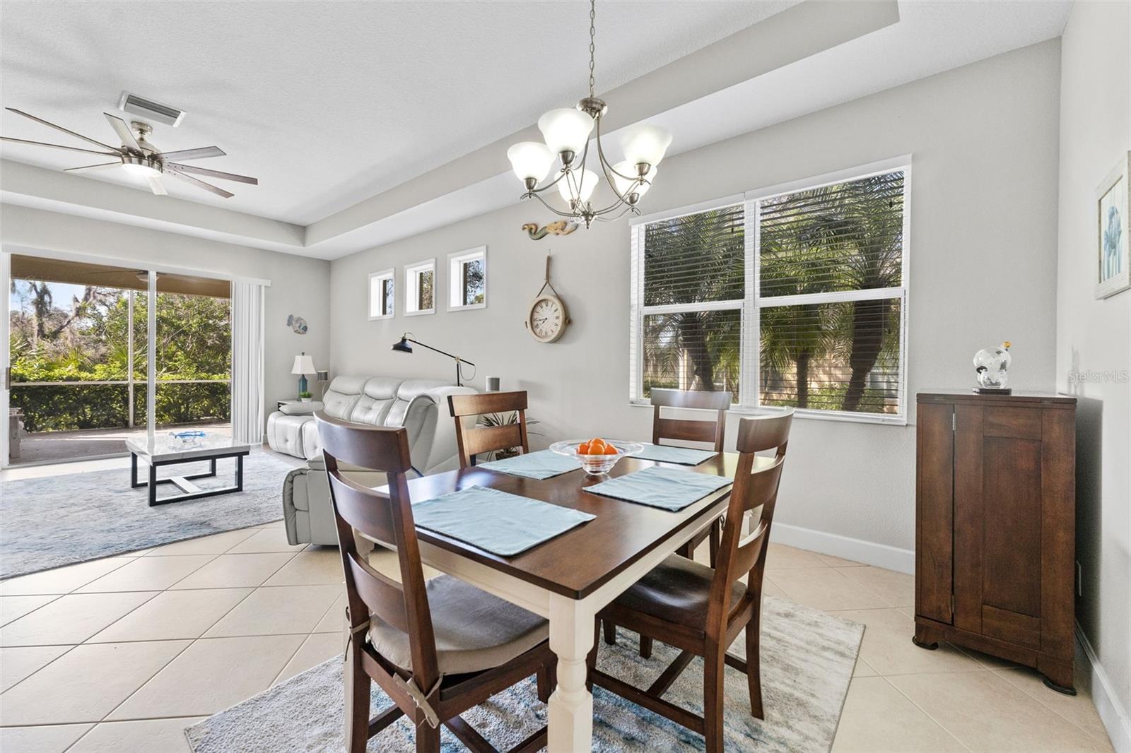 2420 NOTTINGHAM GREENS DR #82, SUN CITY CENTER, FL, 33573