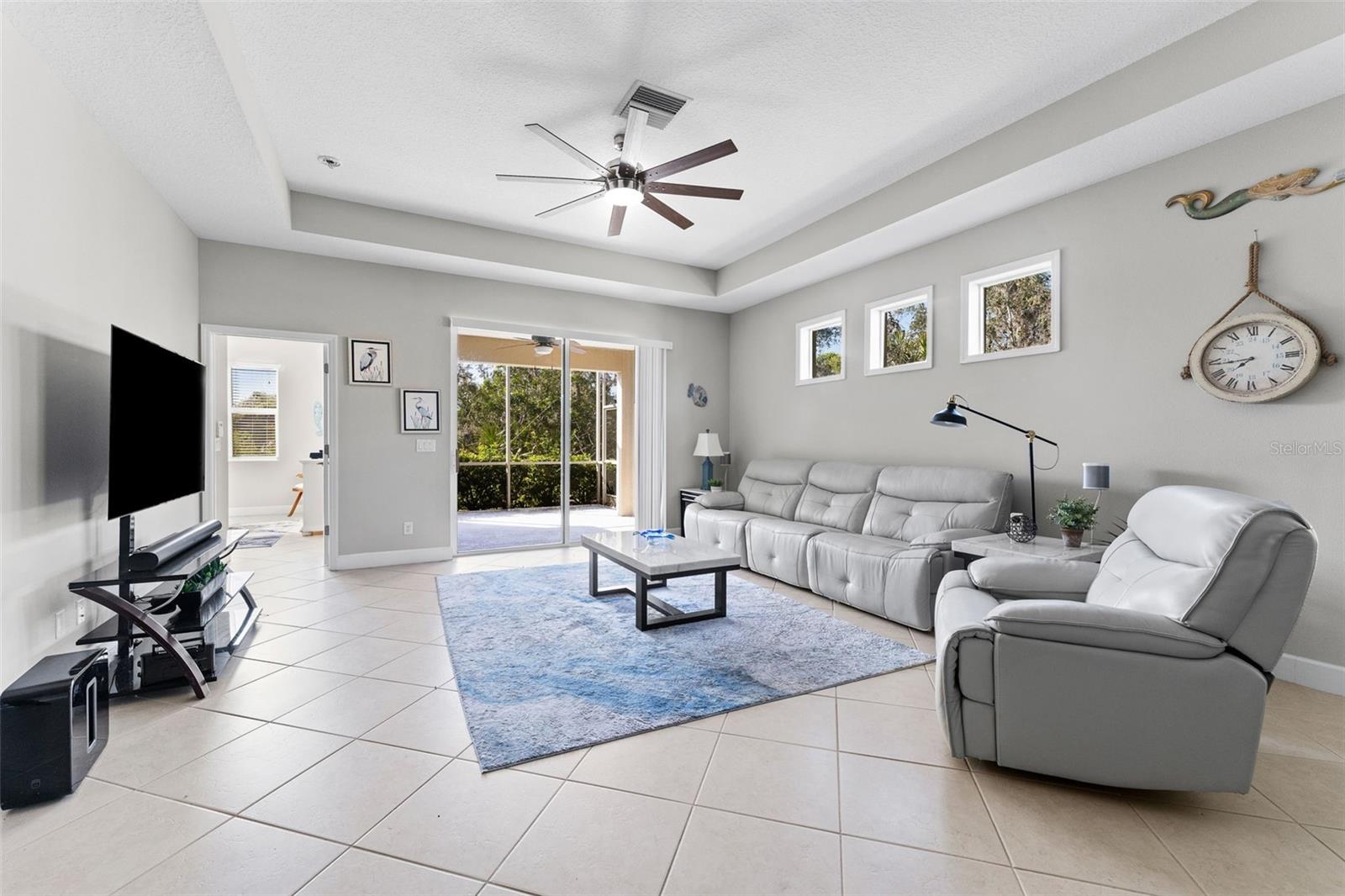 2420 NOTTINGHAM GREENS DR #82, SUN CITY CENTER, FL, 33573