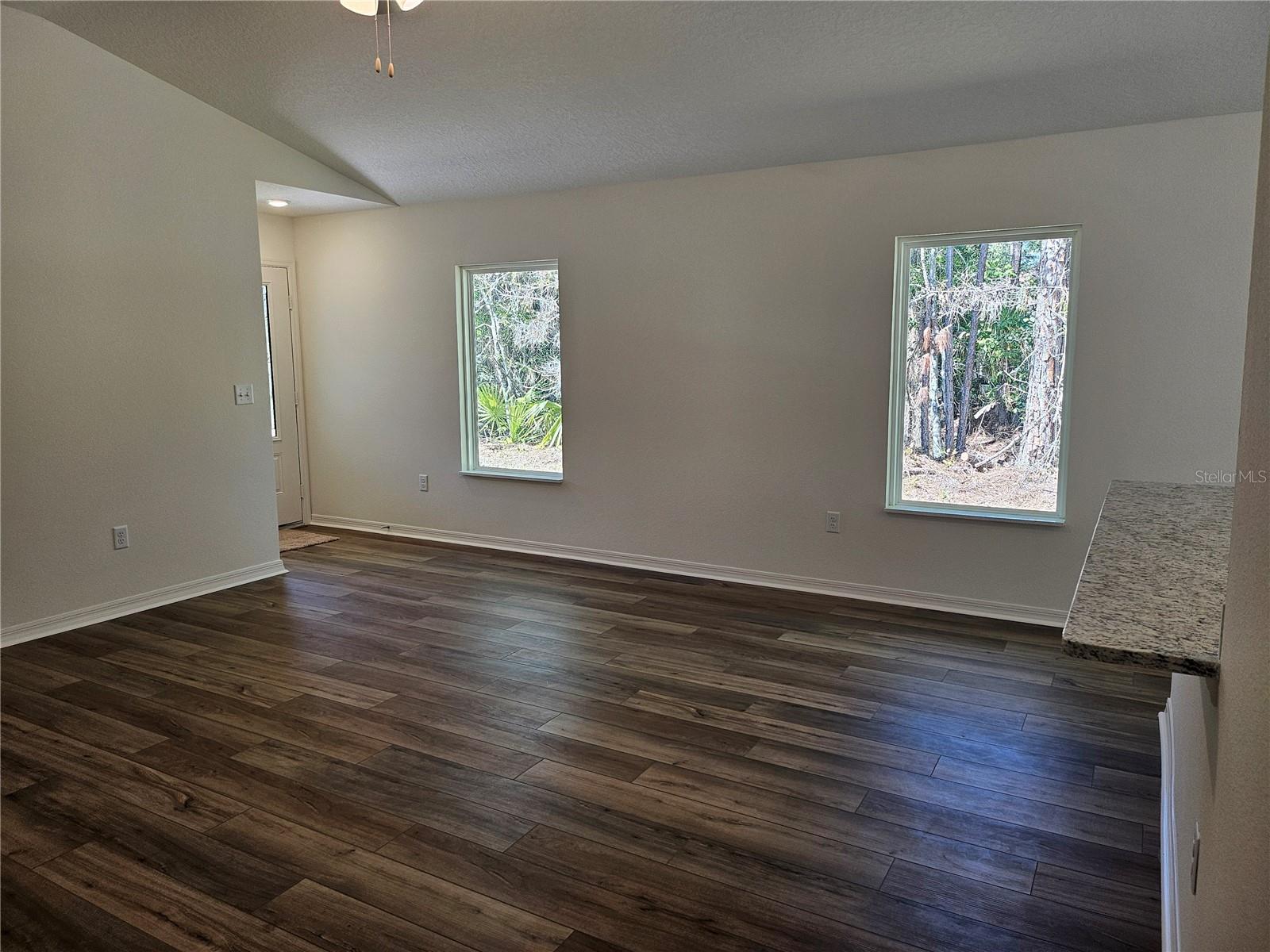 25 RADIUM LN, PALM COAST, FL, 32164