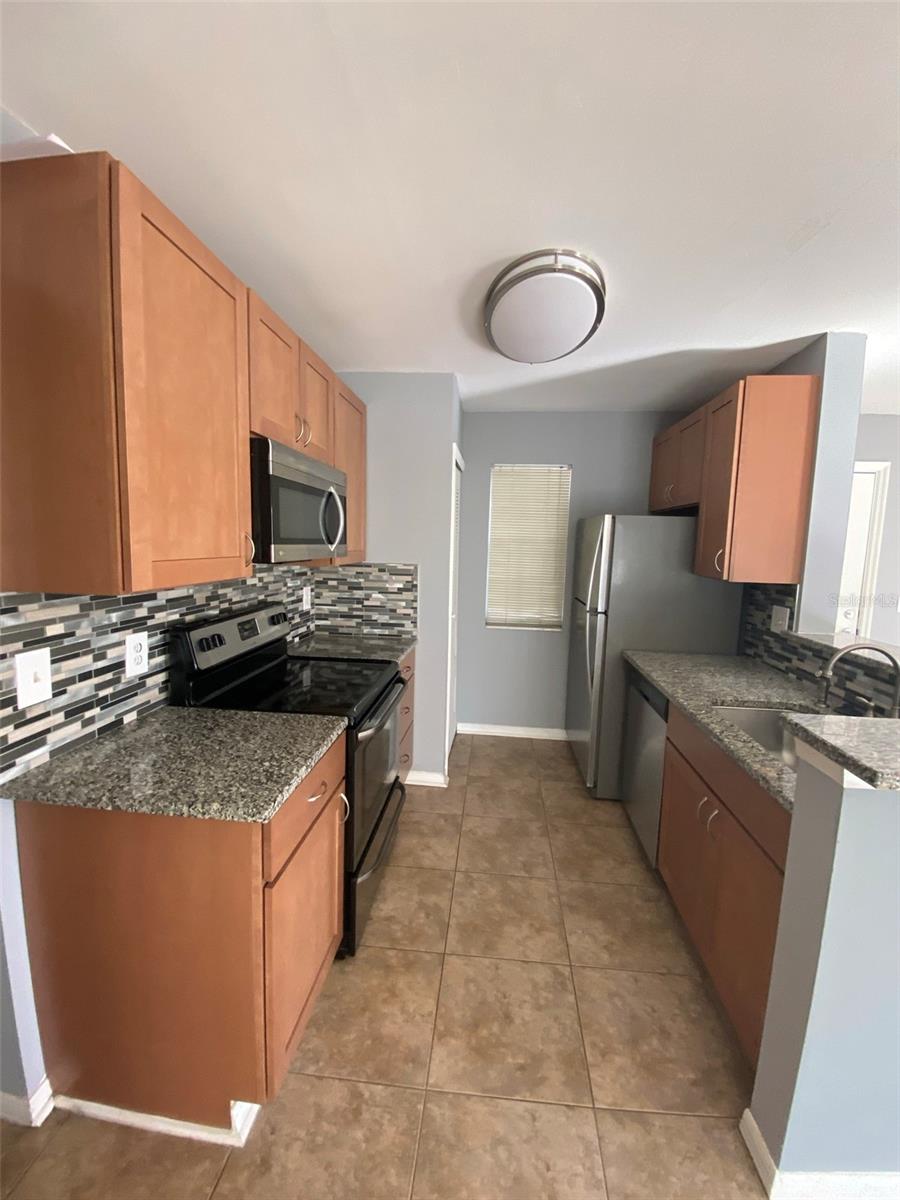 962 NEWCASTLE CIR #100, LAKE MARY, FL, 32746