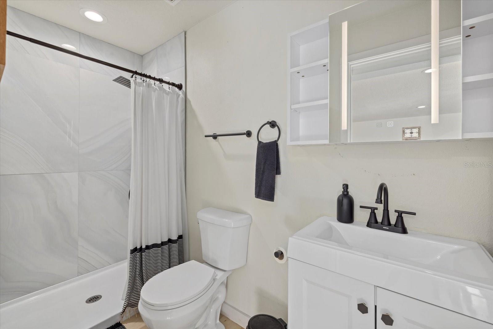 2069 BOUGAINVILLEA ST, SARASOTA, FL, 34239