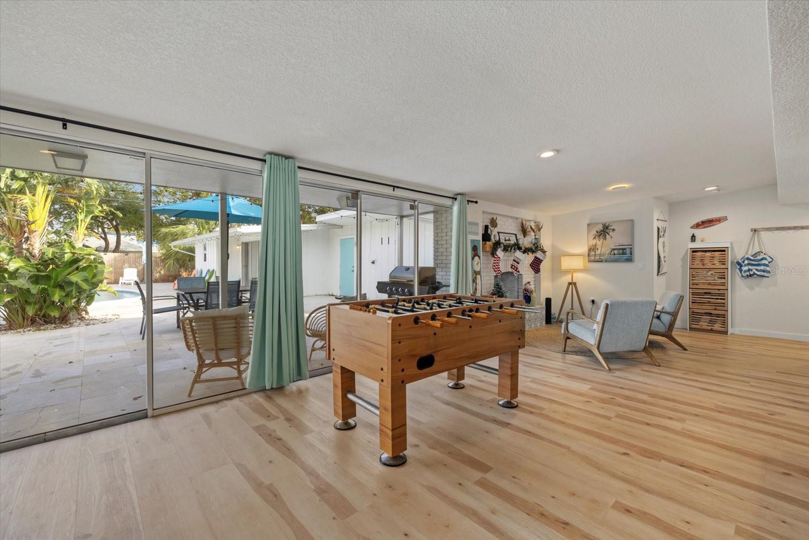 2069 BOUGAINVILLEA ST, SARASOTA, FL, 34239