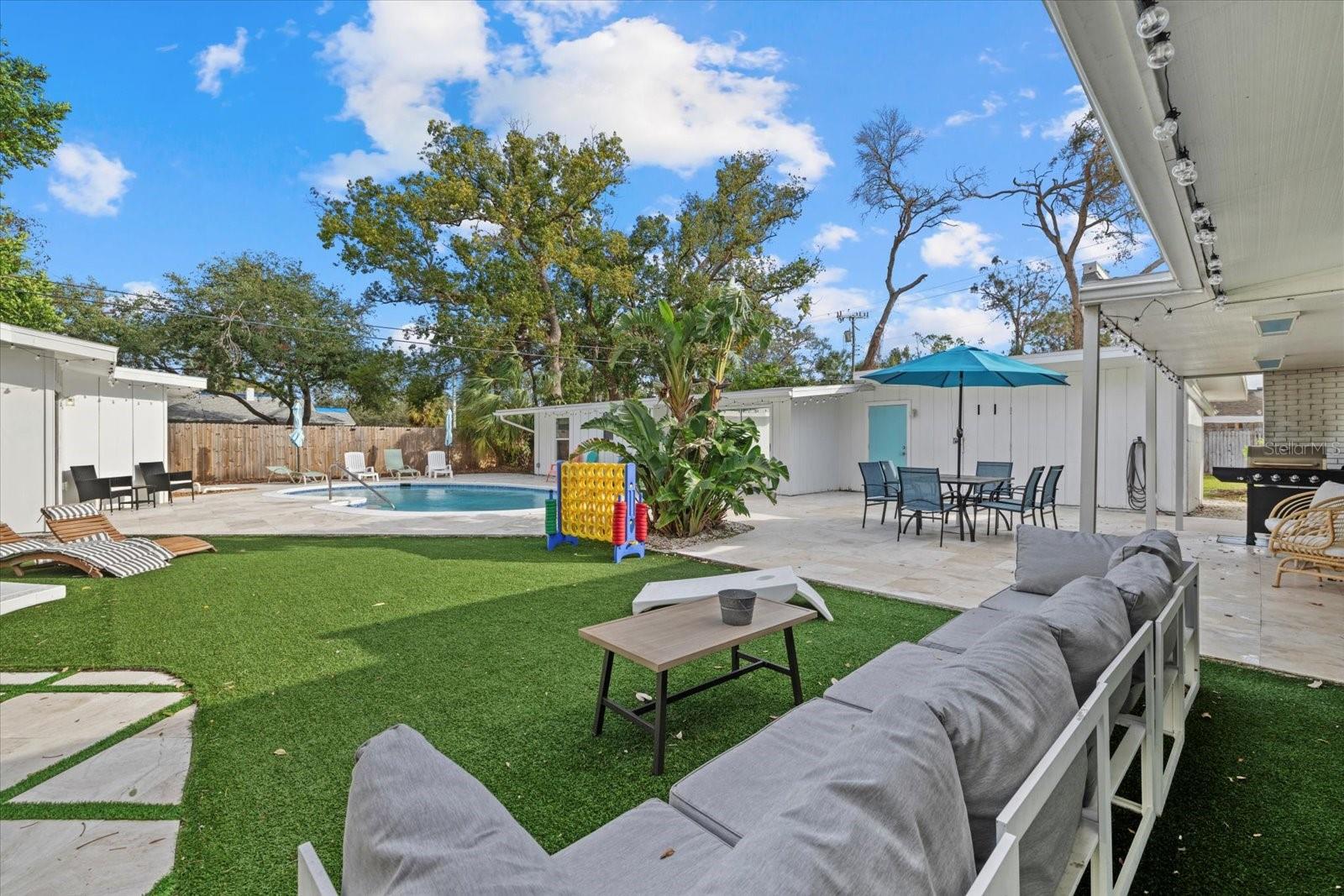 2069 BOUGAINVILLEA ST, SARASOTA, FL, 34239