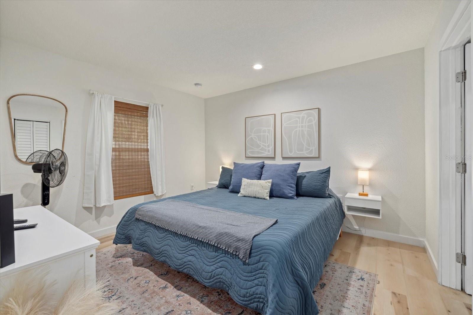 2069 BOUGAINVILLEA ST, SARASOTA, FL, 34239