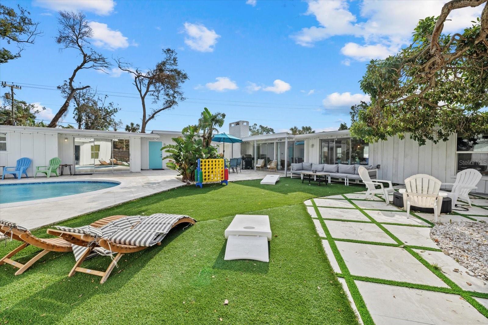 2069 BOUGAINVILLEA ST, SARASOTA, FL, 34239