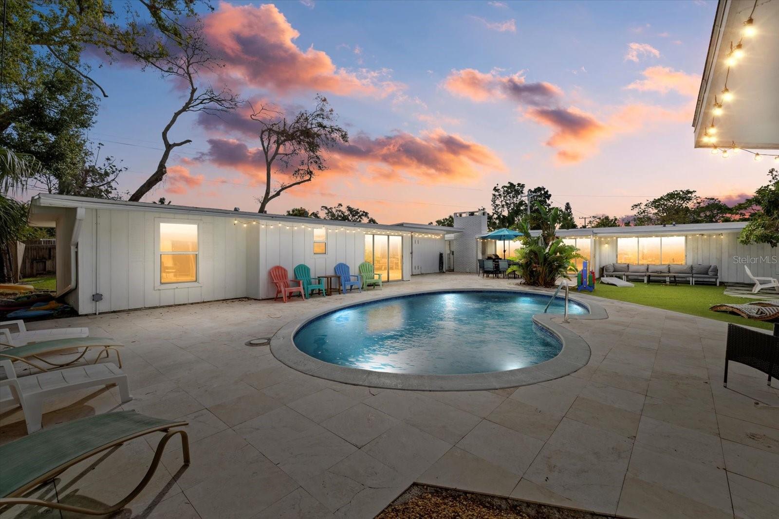 2069 BOUGAINVILLEA ST, SARASOTA, FL, 34239
