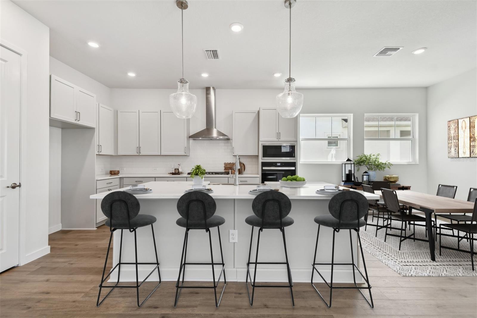 1558 MERRYTHOUGHT LN, SARASOTA, FL, 34240