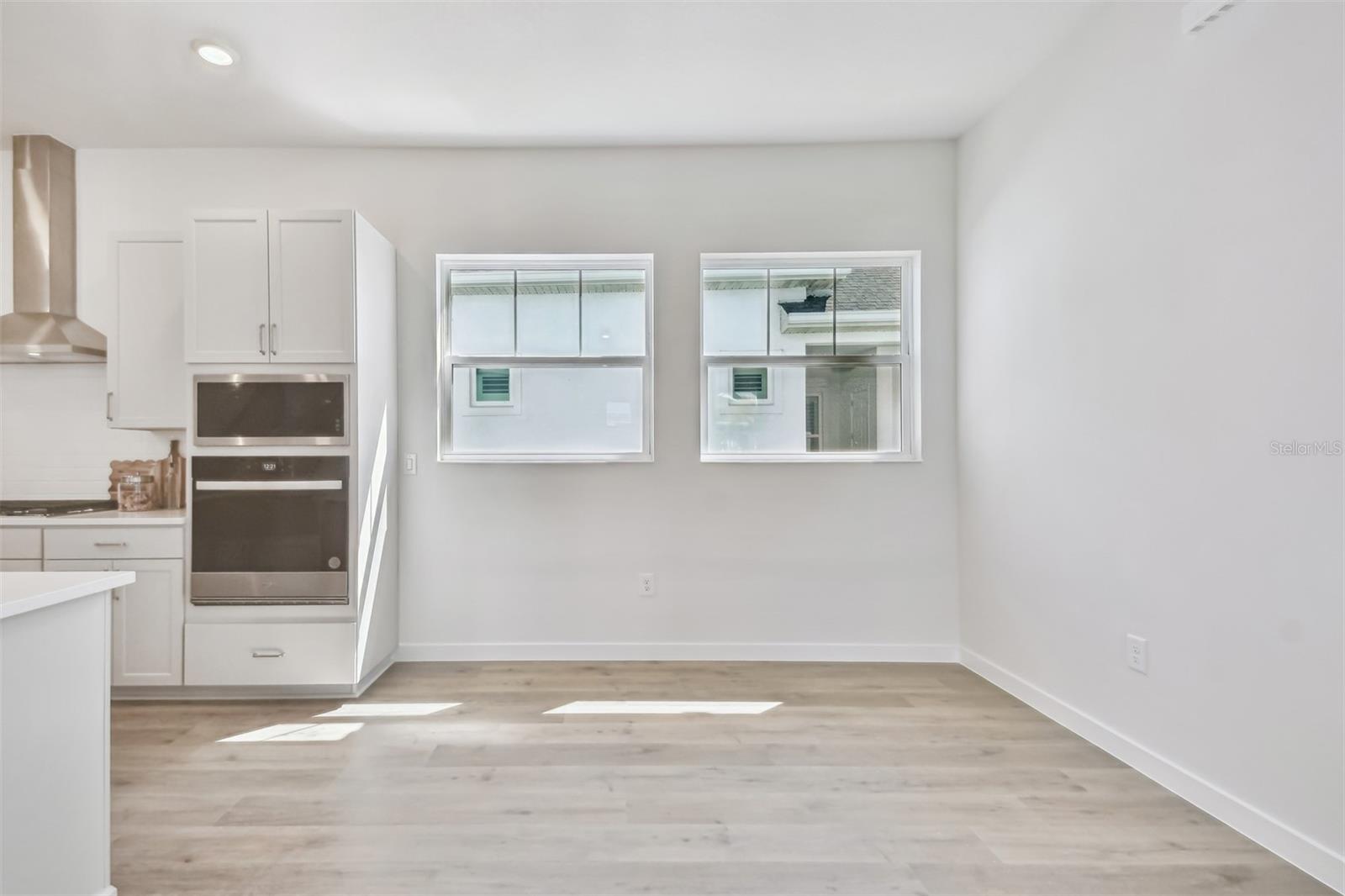 1558 MERRYTHOUGHT LN, SARASOTA, FL, 34240