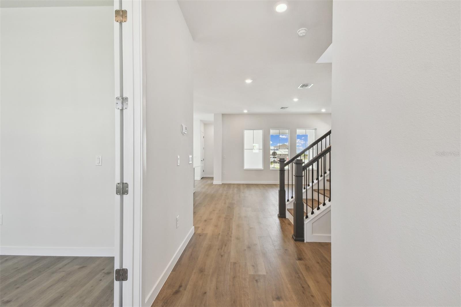 1558 MERRYTHOUGHT LN, SARASOTA, FL, 34240