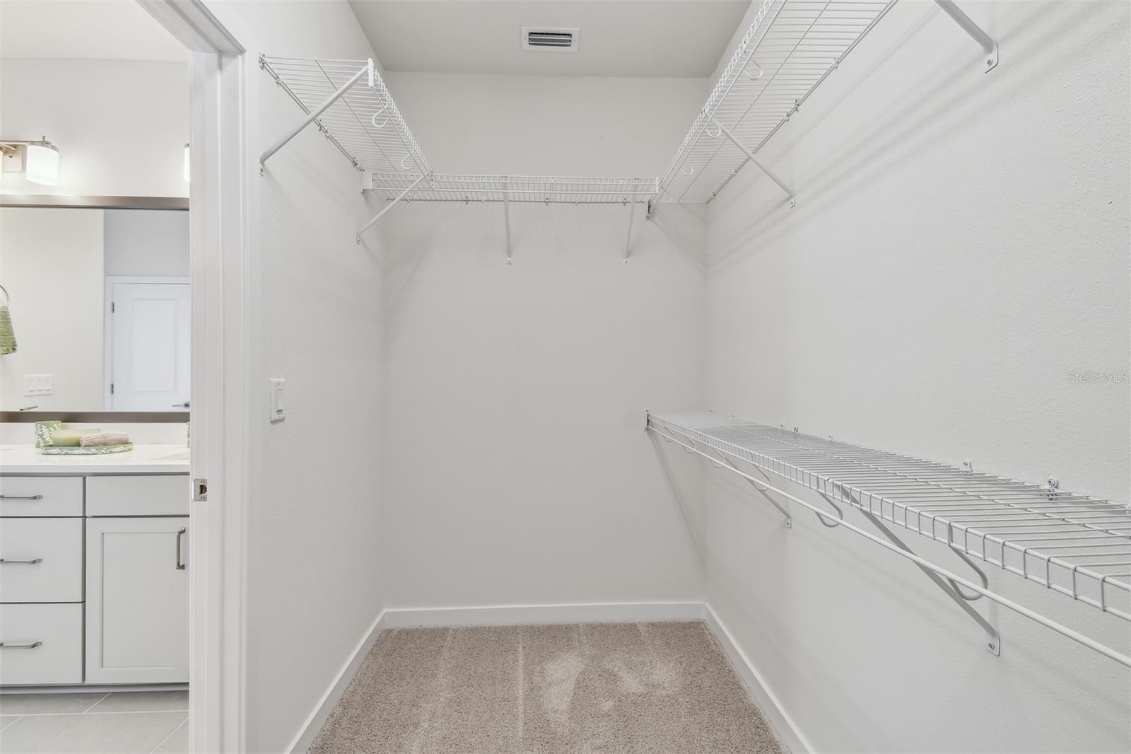 1558 MERRYTHOUGHT LN, SARASOTA, FL, 34240