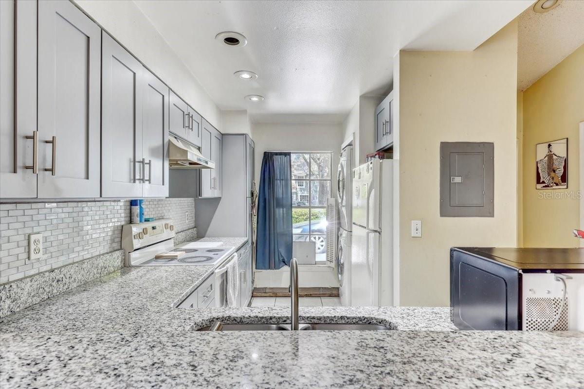 4524 OAK ARBOR CIR, ORLANDO, FL, 32802