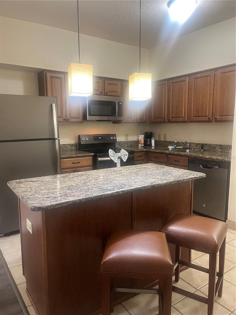12544 FLORIDAYS RESORT DR #103B, ORLANDO, FL, 32821