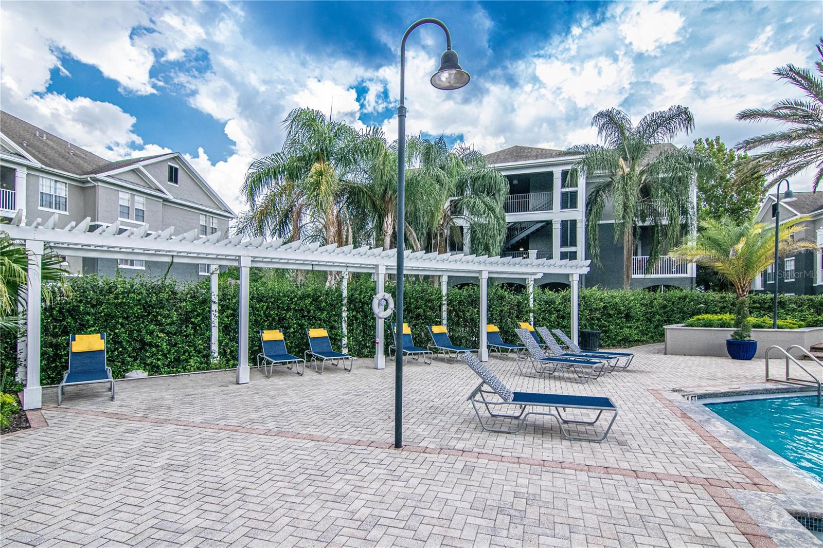 1304 HIGH HAMMOCK DR #106, TAMPA, FL, 33619
