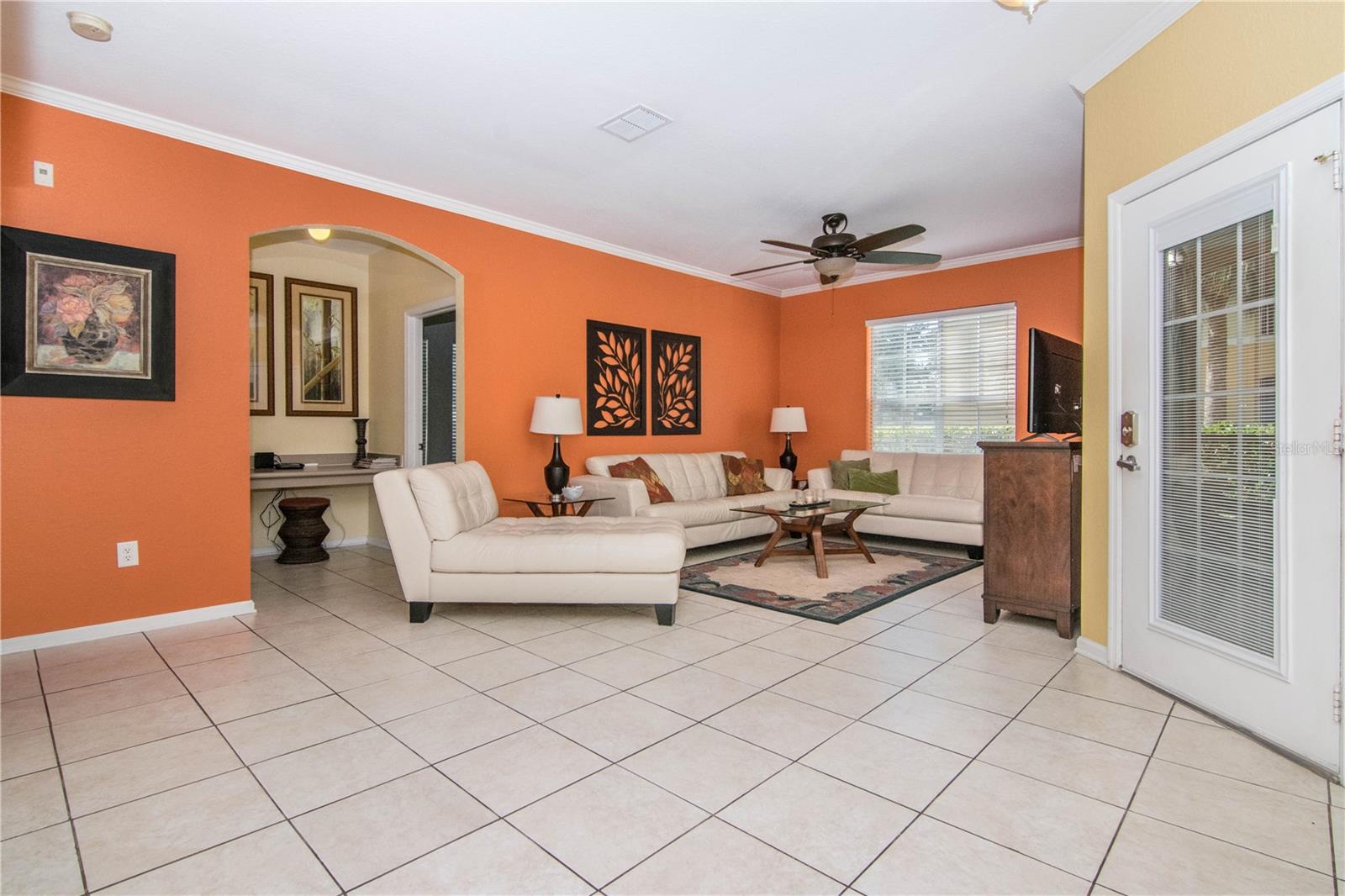 1304 HIGH HAMMOCK DR #106, TAMPA, FL, 33619
