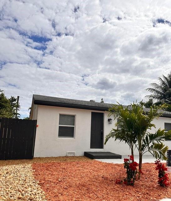 PINE AIR 6 LT 85, WEST PALM BEACH, FL, 33406