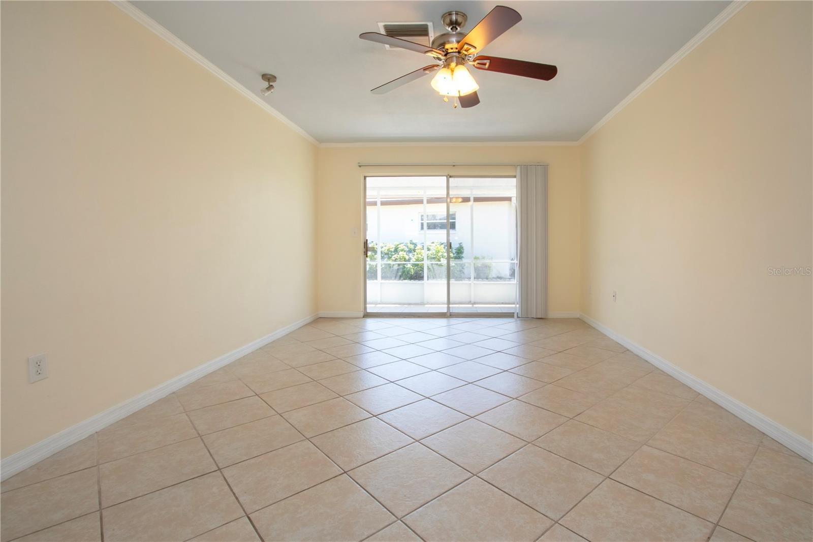 2806 SWIFTON DR #104, SARASOTA, FL, 34231